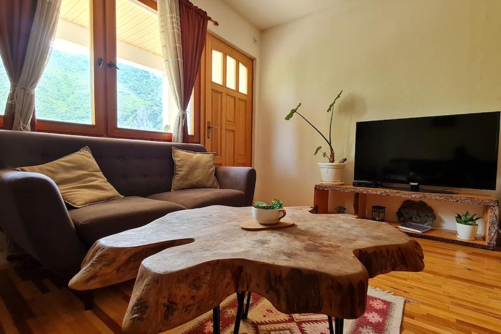 Ilis House Matka Villa Szkopje Kültér fotó